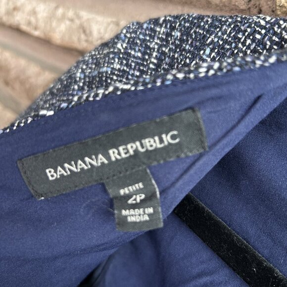 Banana Republic Navy Blue Tweed Embellished Harper Peplum Top Size 2P - Picture 4 of 9